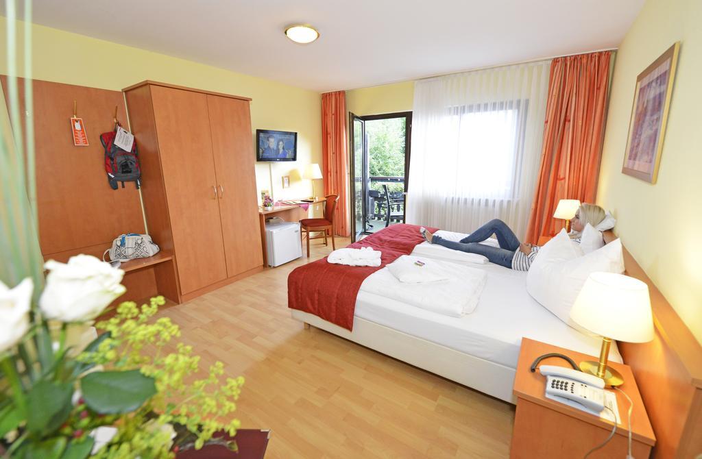 Hotel Die Kleine Blume Erfweiler Екстер'єр фото
