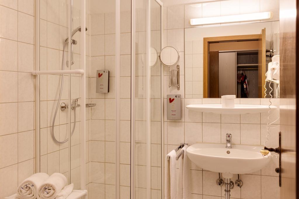 Hotel Die Kleine Blume Erfweiler Екстер'єр фото
