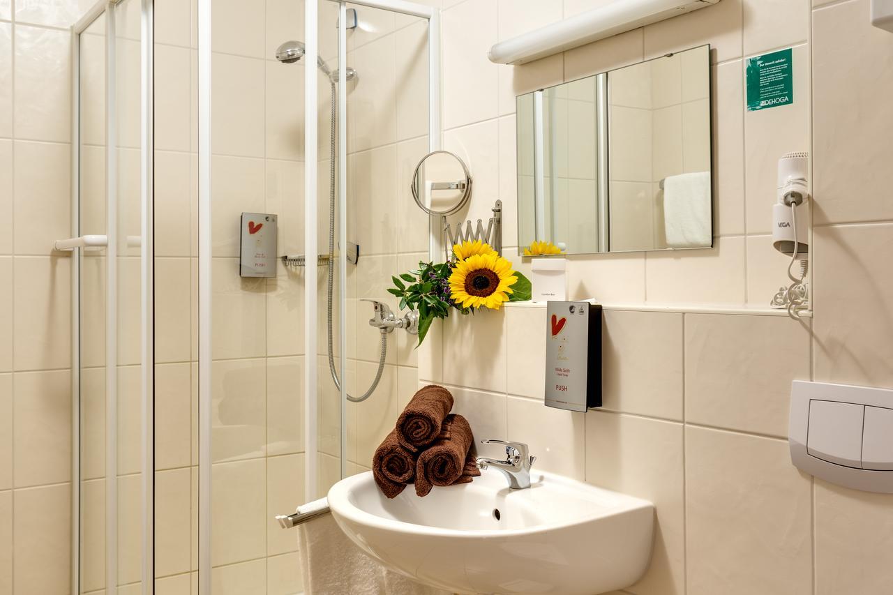 Hotel Die Kleine Blume Erfweiler Екстер'єр фото